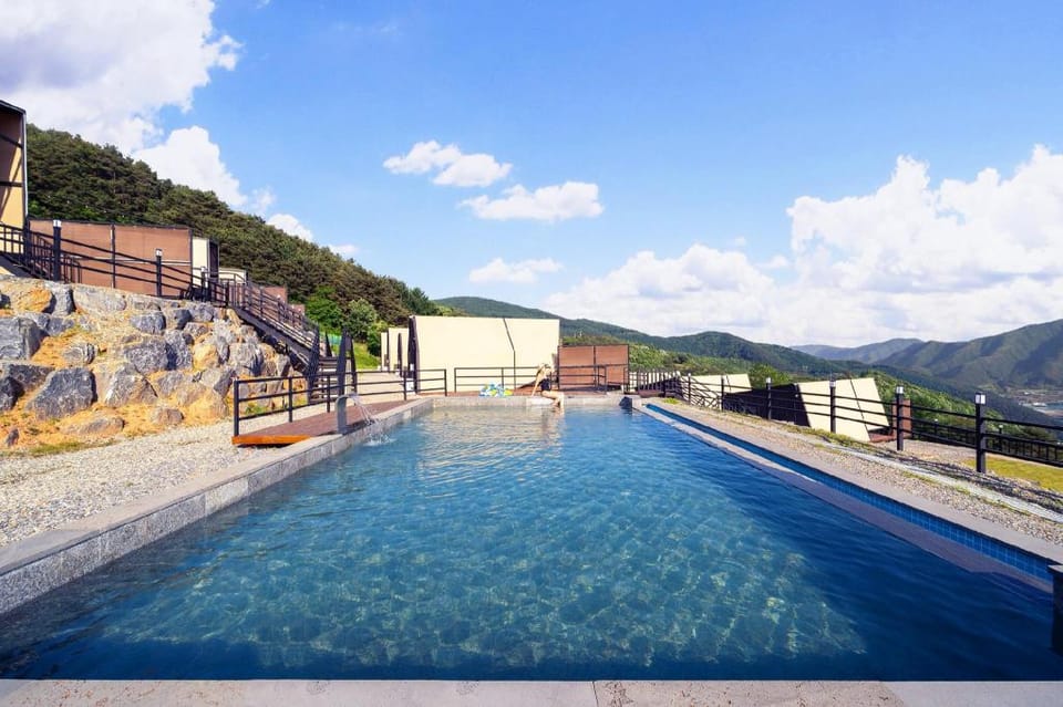 Pyeongchang The Cloud Glamping Bed and Breakfast in South Korea