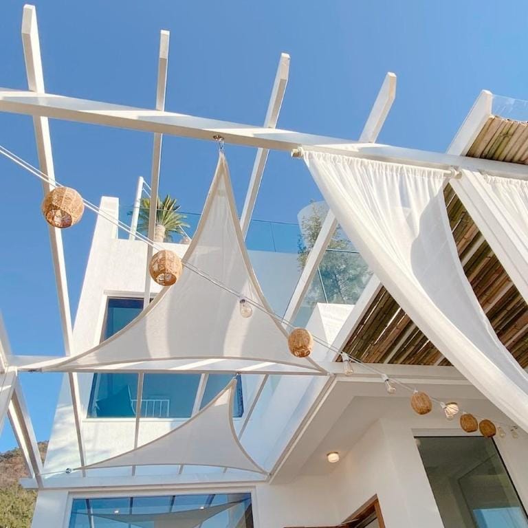 On the Sunset Mansion Bed and Breakfast in South Korea