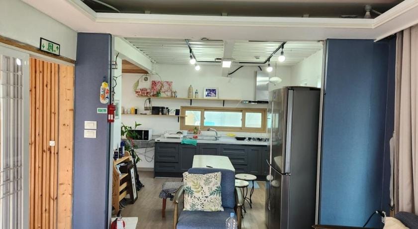Gangneung Blue Fragrance Bed and Breakfast in South Korea