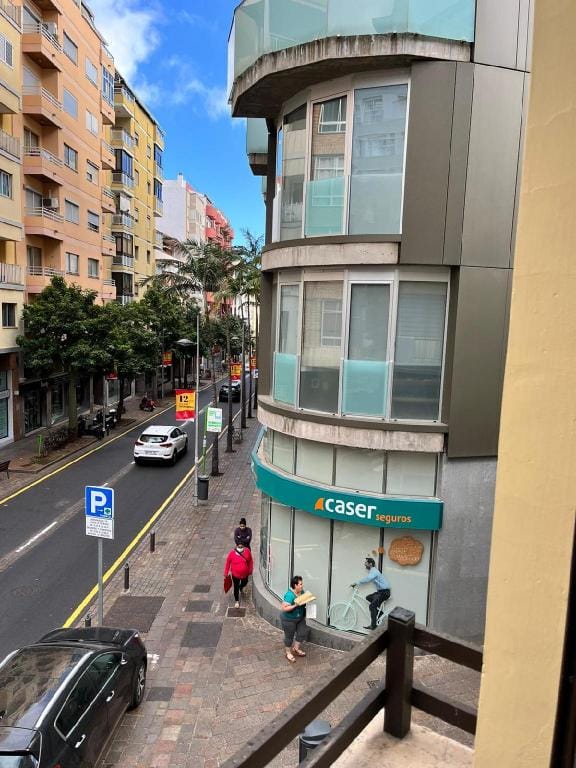 Tantulia Callao de lima 57  Apto 5 hab tenerife Apartment in Santa Cruz de Tenerife