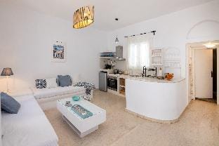 Cycladic Vibes, Tinos Apartment in Decentralized Administration of the Aegean