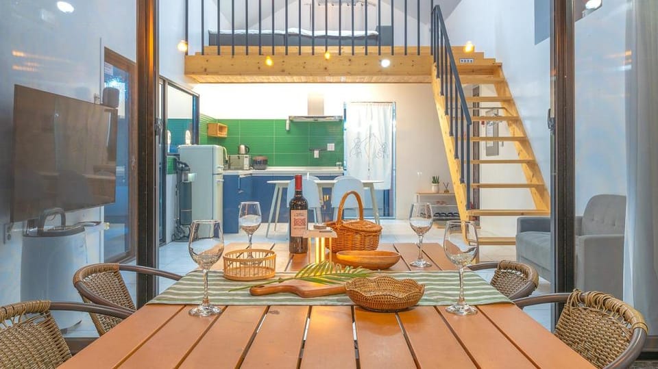 Danyang Dandelion Pool Villa Bed and Breakfast in South Korea