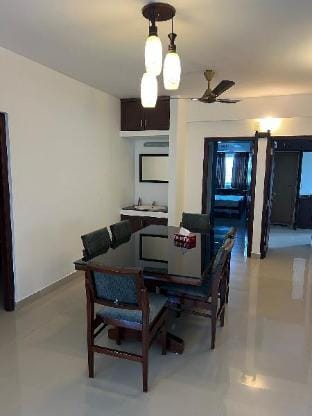 Athrakkattu Aqua Vista Luxury Apartment, Akkulam Apartment in Thiruvananthapuram