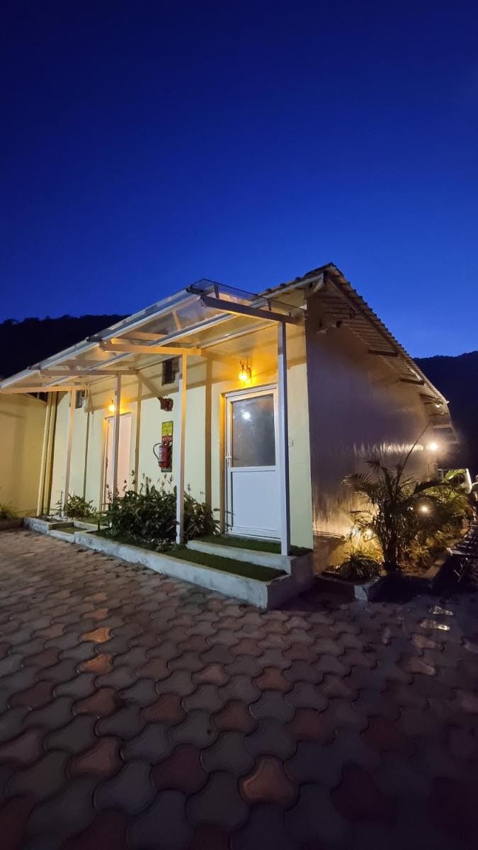 Ibex Resorts, Valparai Mistly Resort in Tamil Nadu