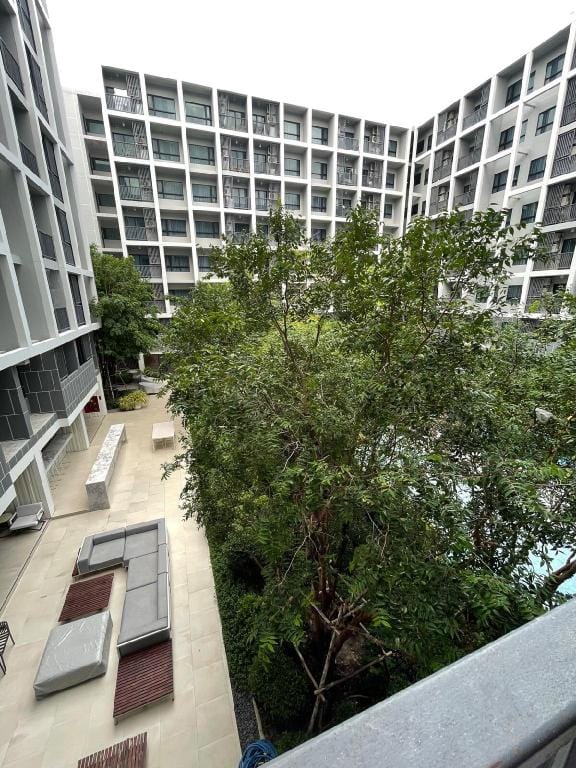DusitD2 - garden and pool 3 Apartment in Nong Kae