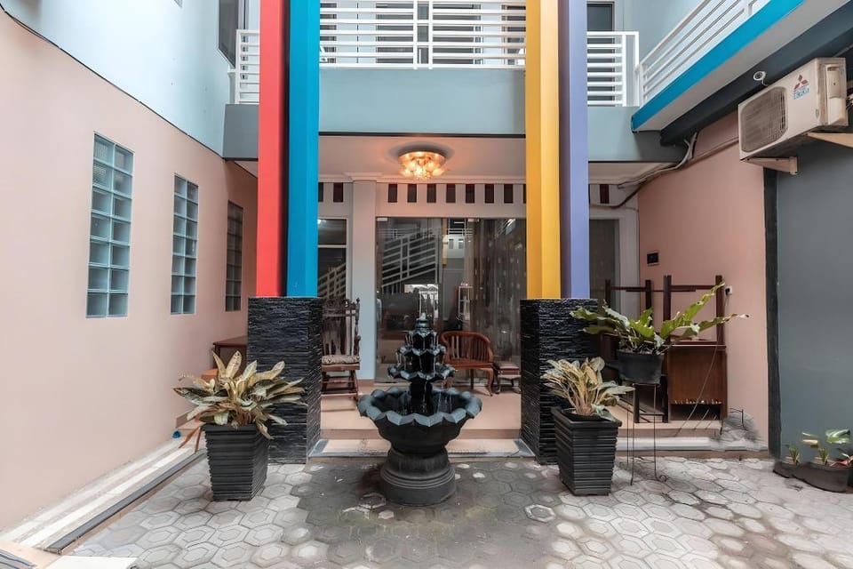 Hotel O Puspita Guesthouse Hotel in Jakarta