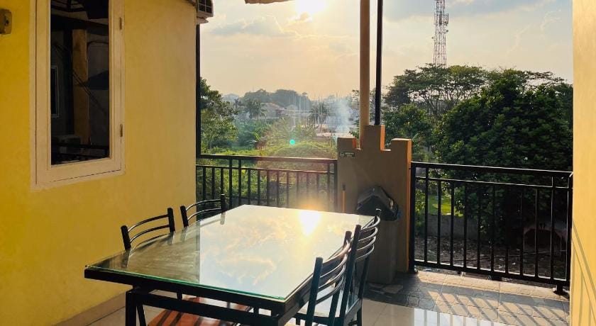 OYO 90683 Teratai Homestay Hotel in Indonesia