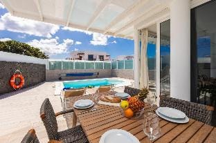 Villa Oscar in Playa Blanca Apartment in Playa Blanca