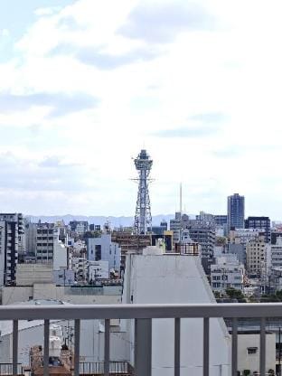 short walk to Namba and Shinsaibashi /3mins to sta Apartment in Osaka