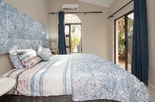 No. 20 On The Beach Guesthouse Apartment in KwaZulu-Natal