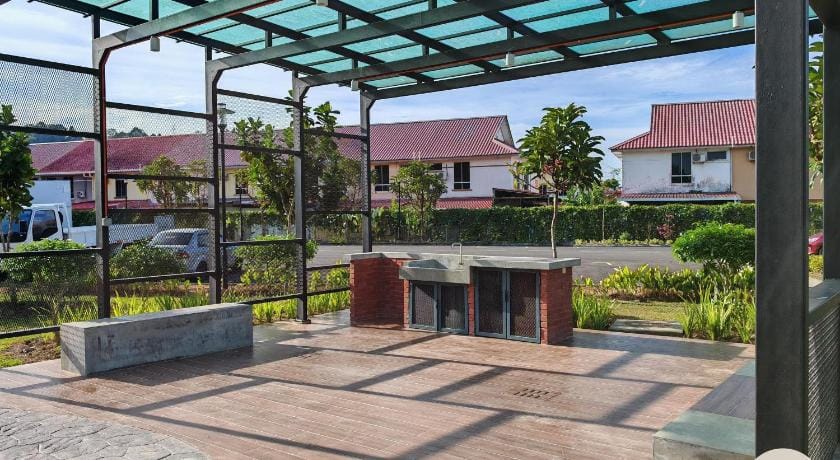 Trival Blessing Cottage @ Sri Indah, Sandakan Apartment in Sabah