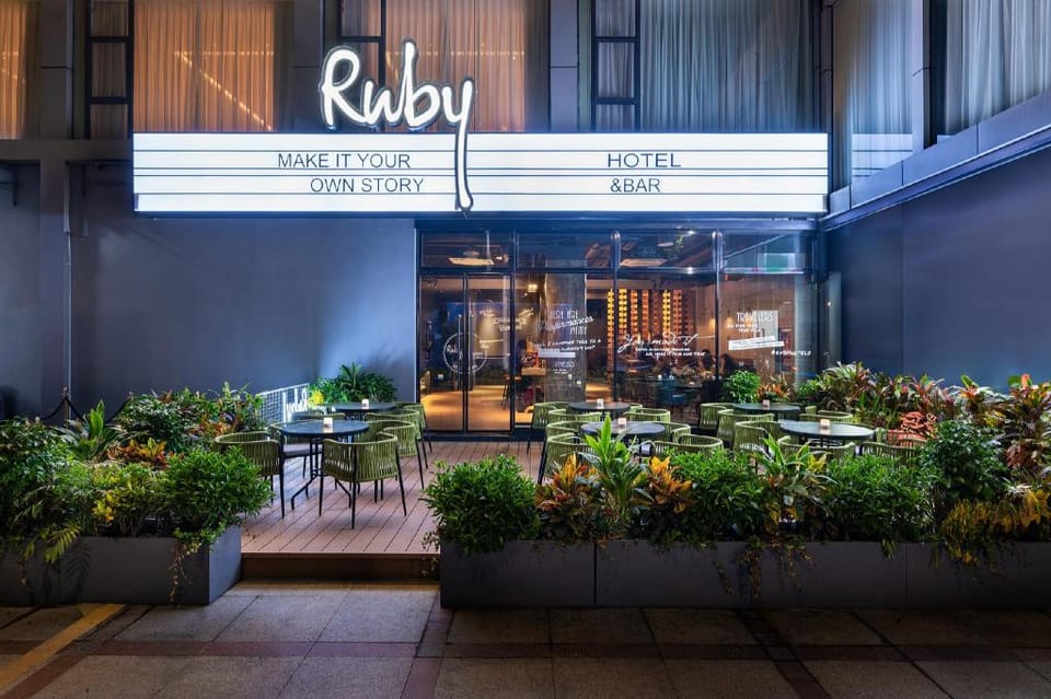 Ruby Columbus Hotel (Shekou Shenzhen)  
Shenzhen Shekou Haishang Shijie Ruby Columbus Hotel Hotel in Hong Kong