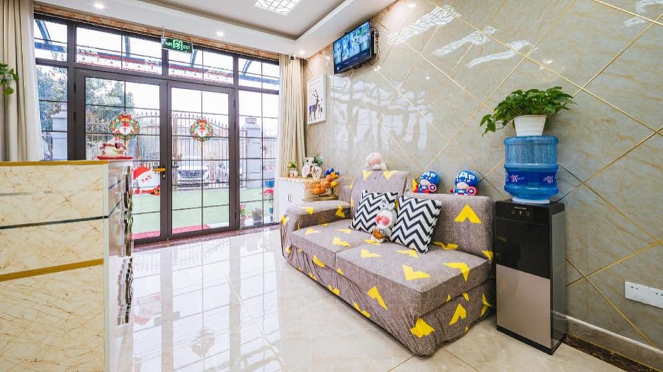 Floral Hotel · Shanghai Pudong New Area Mingyu Hotel in Shanghai