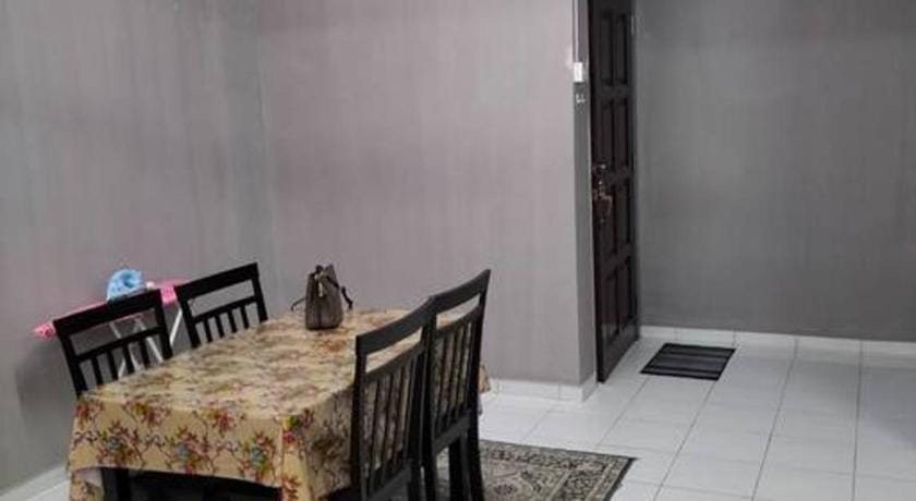 Milia Homestay PD Perdana Condo Apartment in Port Dickson
