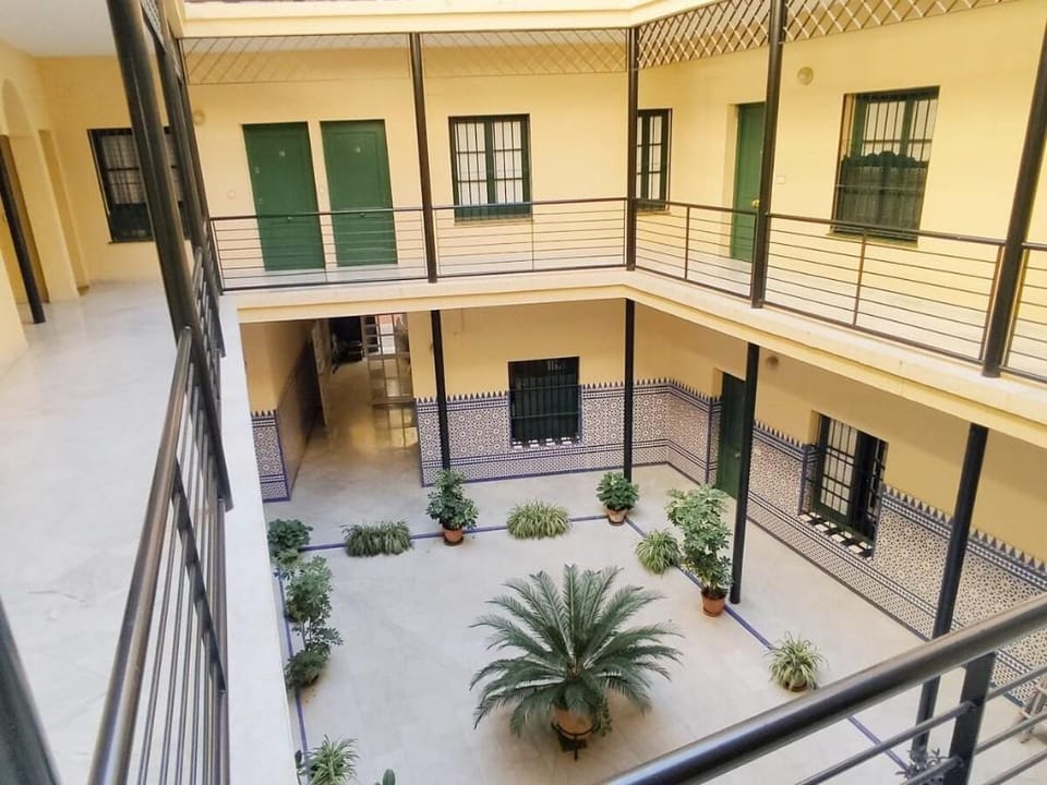 Bright Apartment at Santa Cruz 4 pax Parking Opc Apartment in Seville