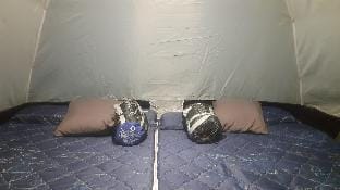 Stay at tent 20 minutes from Bromo Apartment in East Java