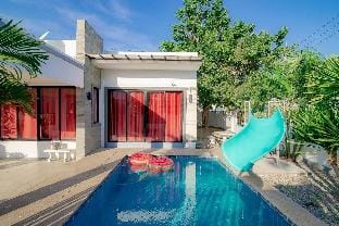 Bor Fai Villas Villa in Hua Hin District