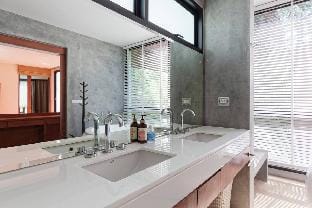 Exclusive Ultra Luxury Villa! Vacation rental in Kamala