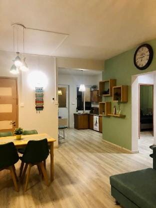 Ibiza Apartment - 150m from the beach. Apartment in Flic en Flac