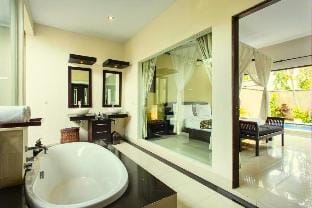  Eleanor 1 BR Private Pool Villa AN28A Villa in North Kuta