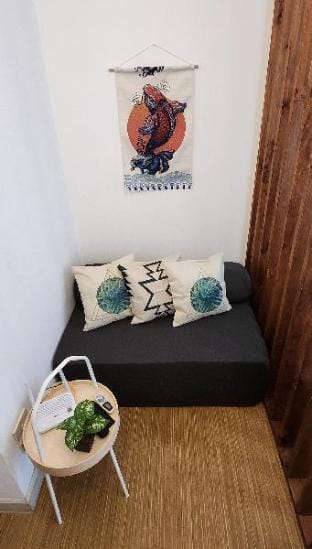 Pahuway Apartment in Makati