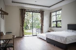 Villa Azura Lembang for BIG FAMILY  Villa in Lembang