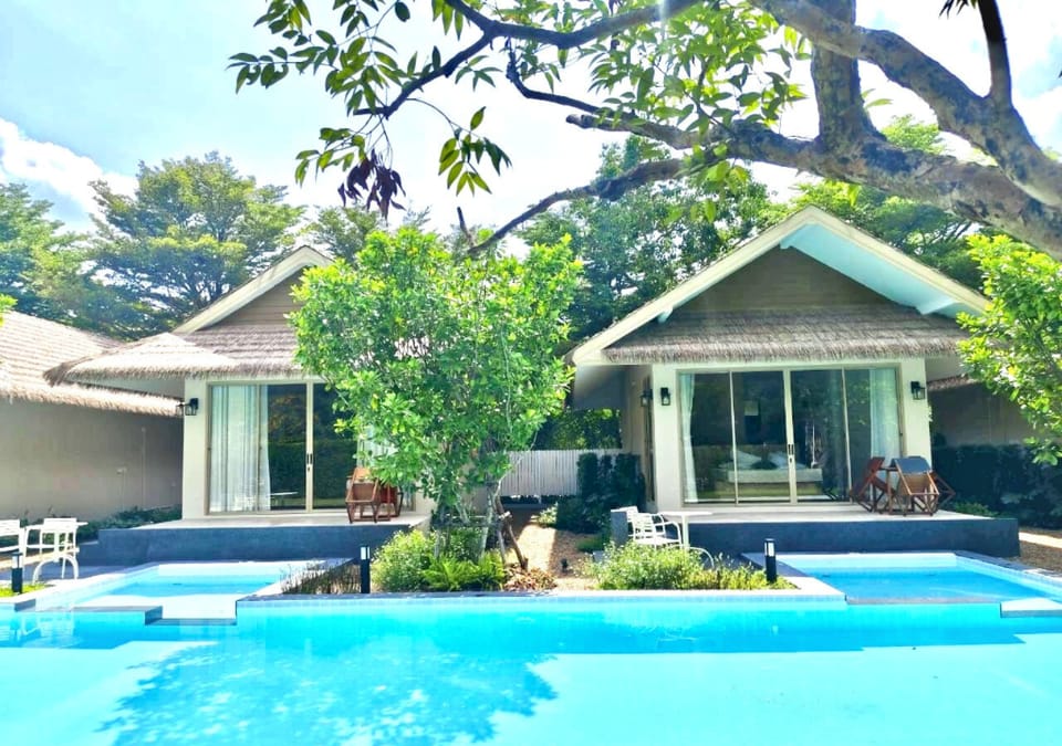 The Poom Cafe Resort Khao Yai Hotel in Laos