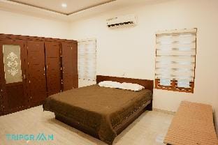 Tripgraam Riverside Villa Villa in Kozhikode