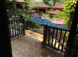 the hill resort泳池海景原生态度假屋 Vacation rental in Patong