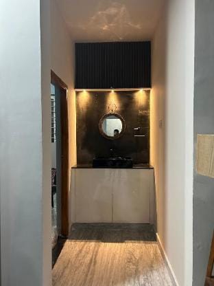 Patel White House (Party House) Vacation rental in Telangana