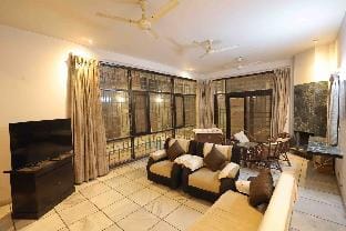 Luxestay Lotus Sutra - Private Pool Villa , Agra Villa in Agra