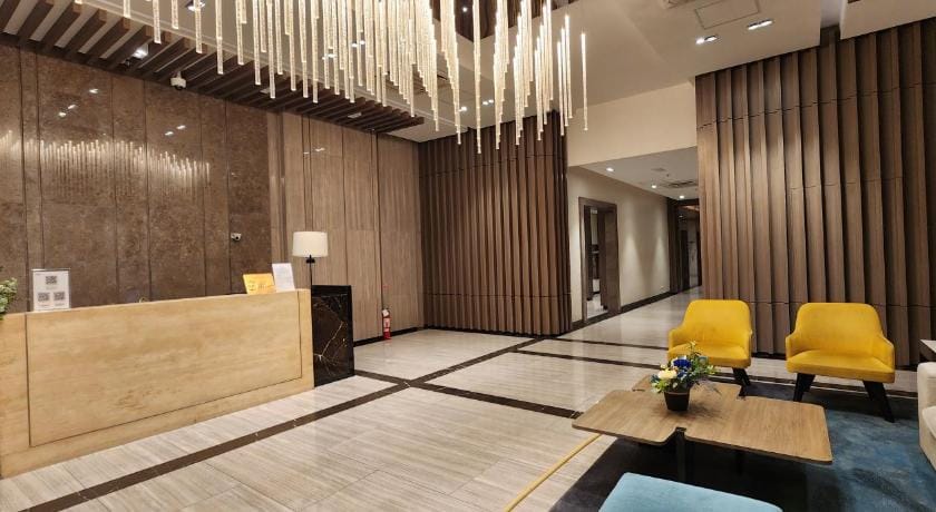 11-i UPTOWN PARKSUITES  TOWER2 Hotel in Makati