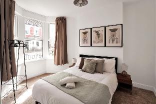 The Bay Escape -Lovely 3bd house Vacation rental in Cardiff