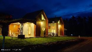 The pool villa by vitpoopae Villa in Laos