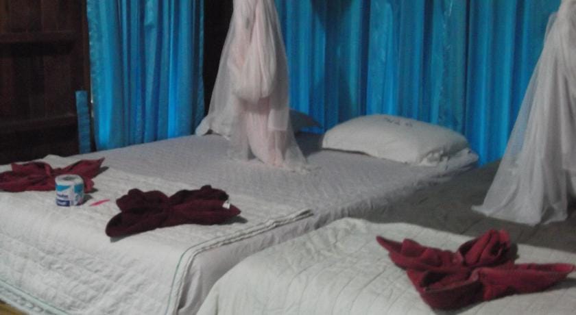 Bamboo House Resort in Khlong Sok