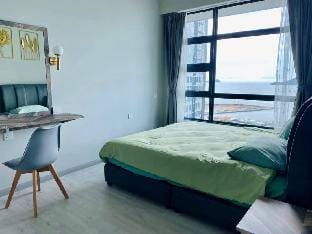 Hiromi - Seaview unit with 2B1R @ Jesselton Quay   Vacation rental in Kota Kinabalu