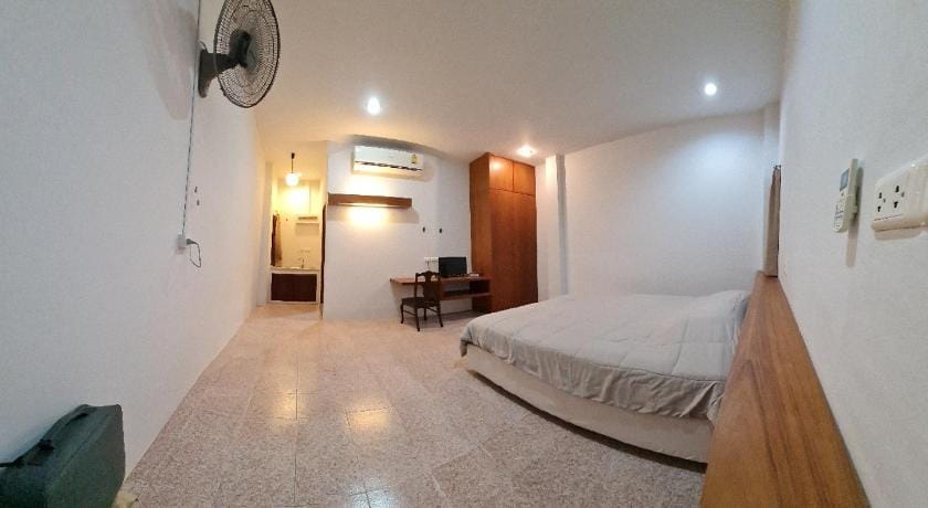 Banchang home S Apartment in Chon Buri Changwat