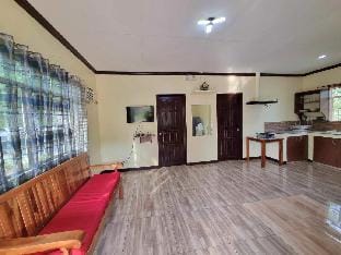 Moalboal Rian house B. Vacation rental in Central Visayas