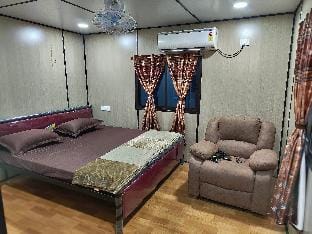 CONTAINER HOME STAY Vacation rental in Telangana