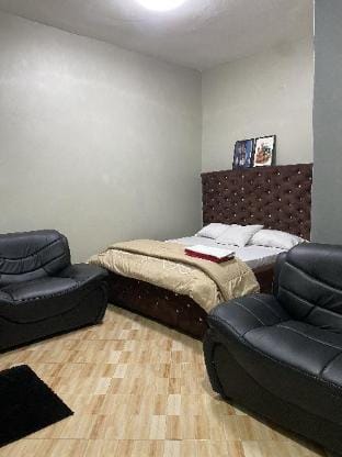 HA LUXURY AIR B&B (Mini Studio Suite BUZIGA(upper Villa in Kampala