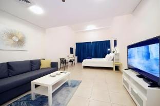 Stylish Studio Dubai Sports City Apartment in Dubai