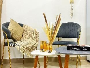 Comfy Studio w/ Balcony & Nice Design in Marina Apartment in Dubai