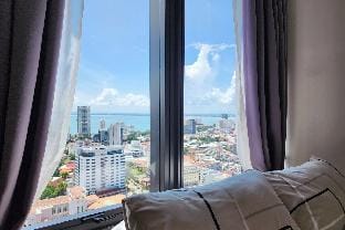 Seaview Studio Tropicana 218 Macalister Georgetown Vacation rental in George Town