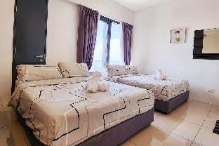 Seaview Studio Tropicana 218 Macalister Georgetown Vacation rental in George Town