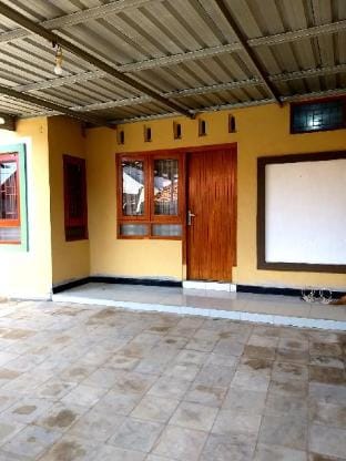 UPIK HOMESTAY Vacation rental in Indonesia