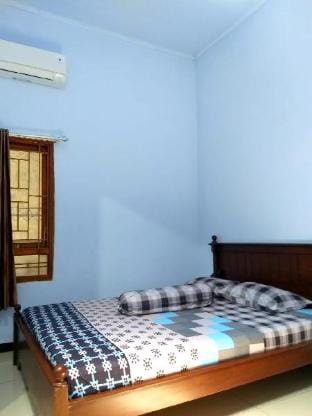 UPIK HOMESTAY Vacation rental in Indonesia