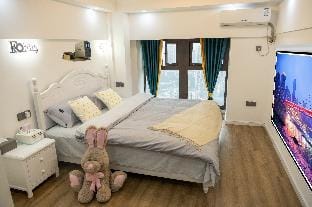 交通方便、有洗衣机和厨房的自住式公寓 Apartment in China