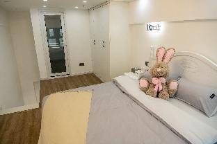 交通方便、有洗衣机和厨房的自住式公寓 Apartment in China