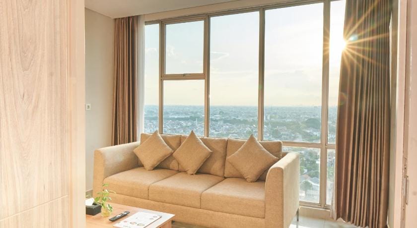 Horison Suite & Residences Iswara Bekasi Hotel in West Java