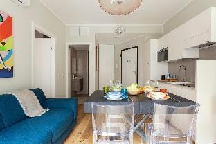 Zuretti1 Central Station - Meryggiare Apartments Vacation rental in Milan